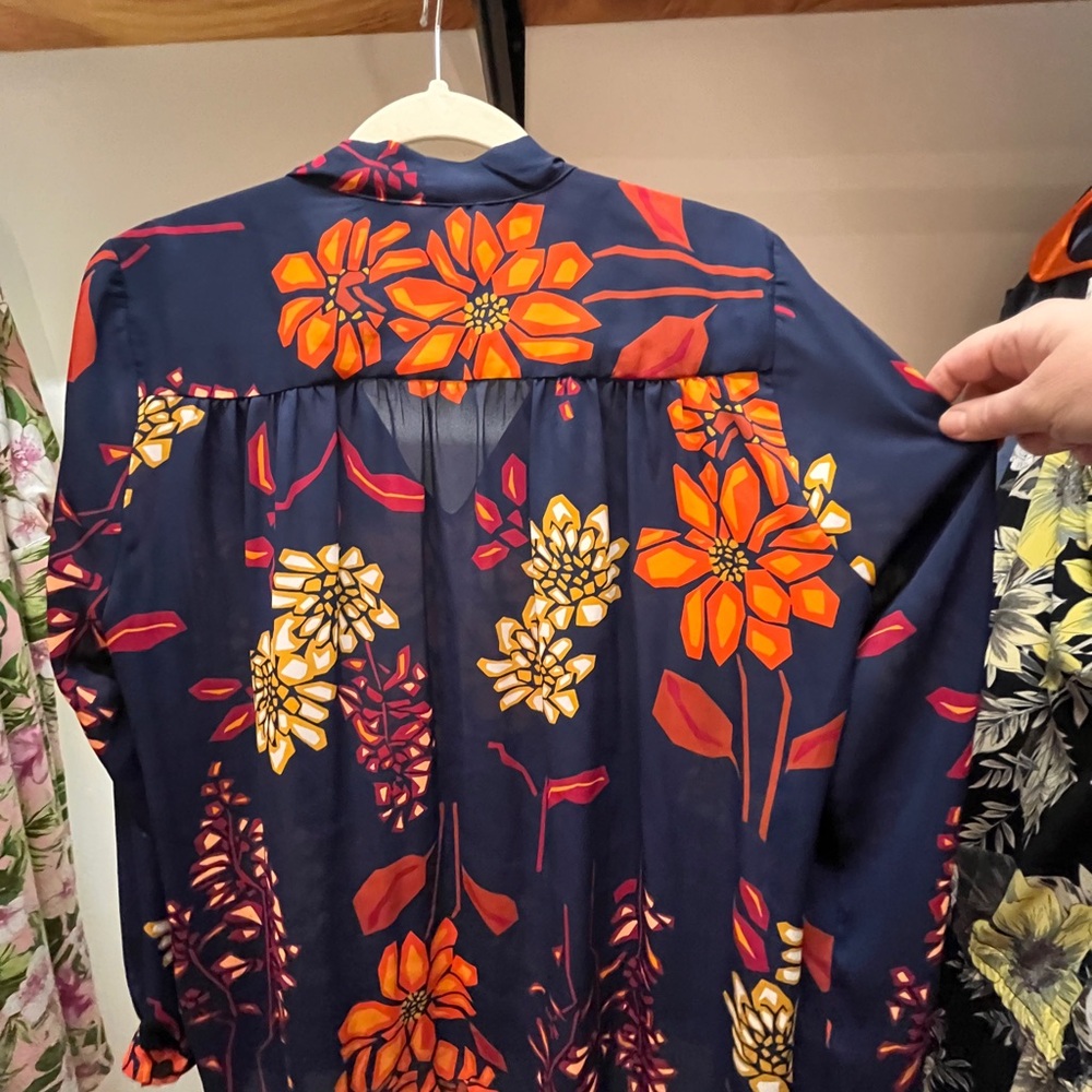 STYLUS Navy Floral Tie-Neck Blouse with Orange & Cream Accents - Picture 6 of 7